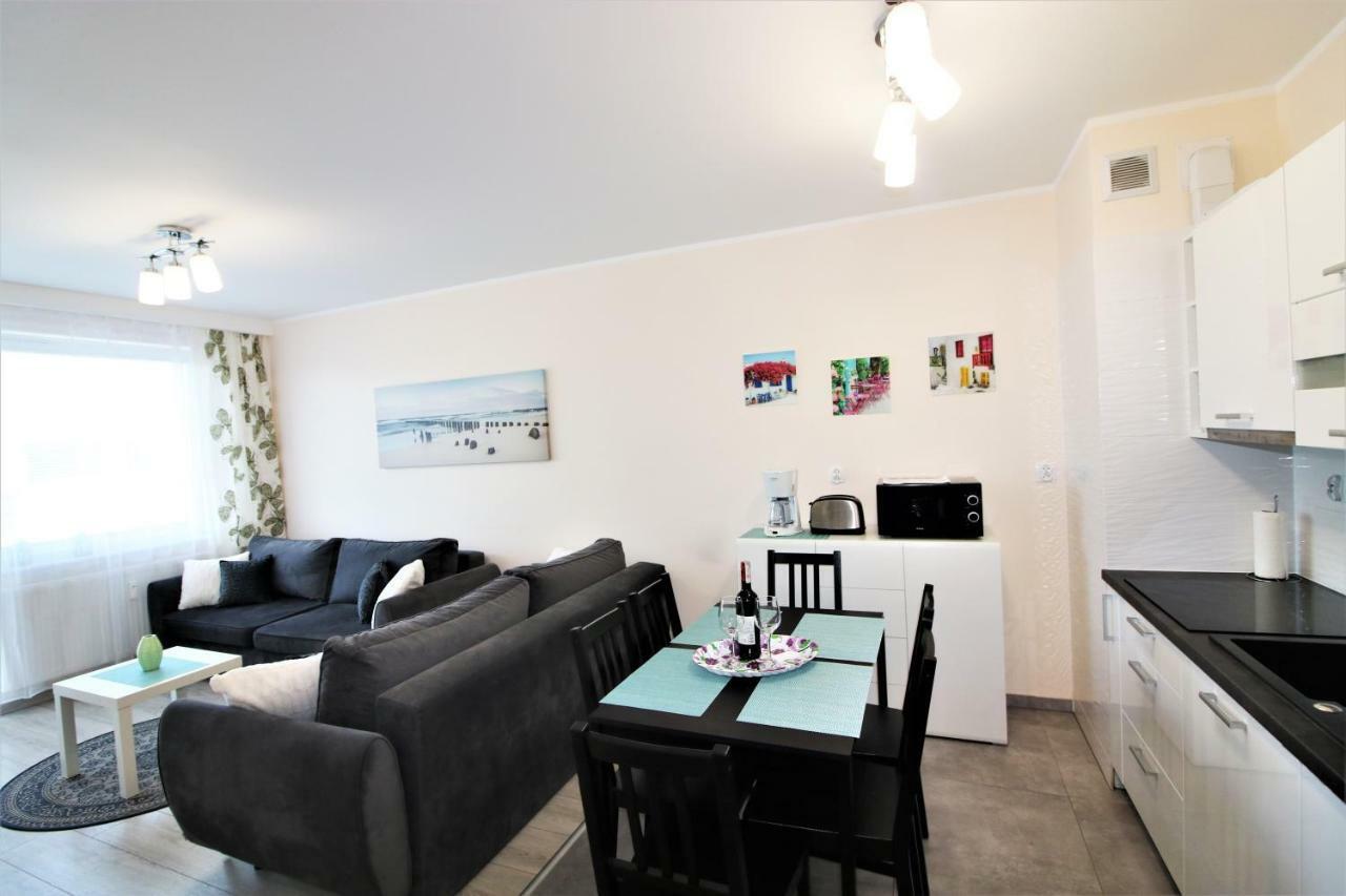Apartament Superior Pastelowy Przy Plaży Kołobrzeg Exterior foto