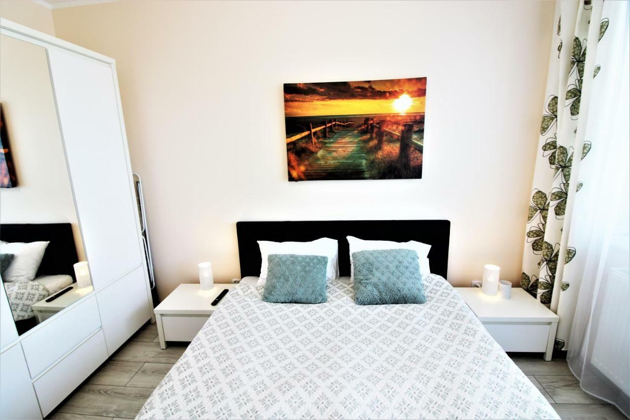 Apartament Superior Pastelowy Przy Plaży Kołobrzeg Exterior foto