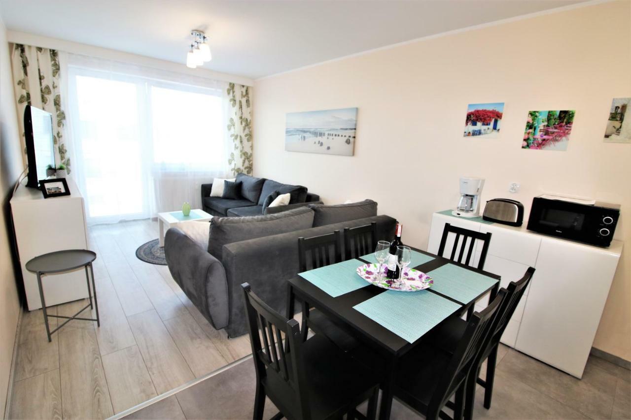 Apartament Superior Pastelowy Przy Plaży Kołobrzeg Exterior foto